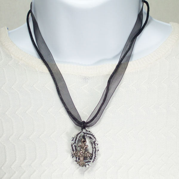 Fatima Circular Peyote Spiral w/Cross Pendant Necklace relevant front view