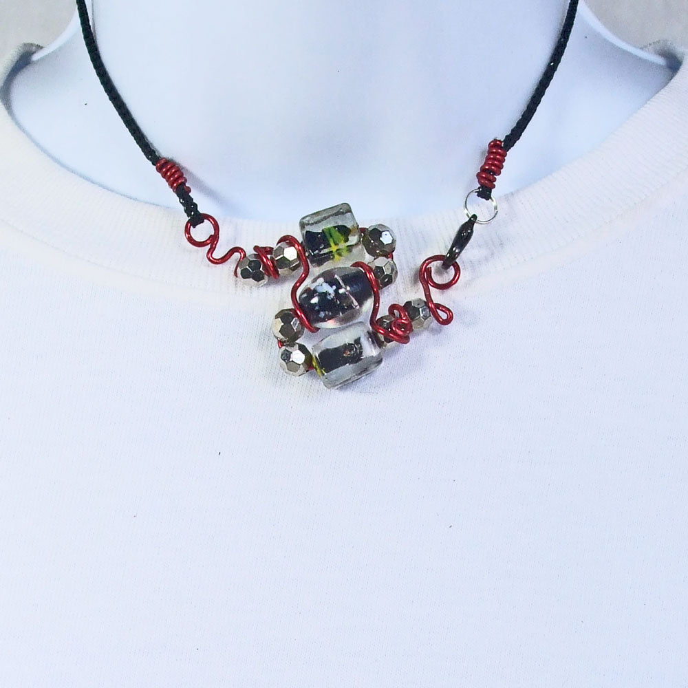 0951 Handmade wire beaded design necklace, choker jewelry.