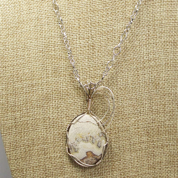 Utalia Cabochon Pendant Necklace front close view