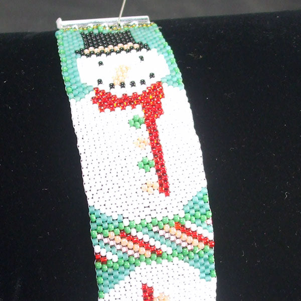 Gada Loom Weave Christmas Bracelet front relevant view