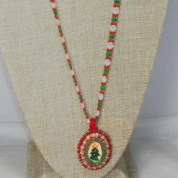 Quaashie Christmas Cabochon Pendant Necklace relevant view